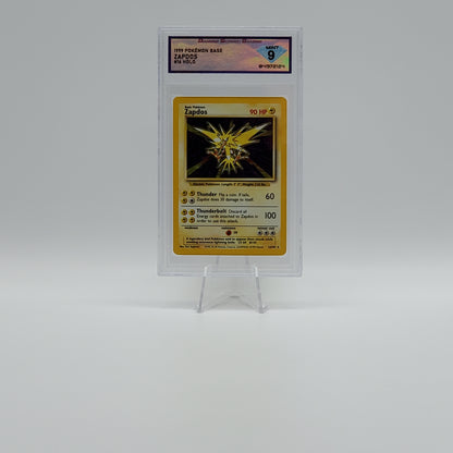 1999 - POKEMON - BASE SET - ZAPDOS - #16 - HOLOGRAPHIC - DSG - MINT 9