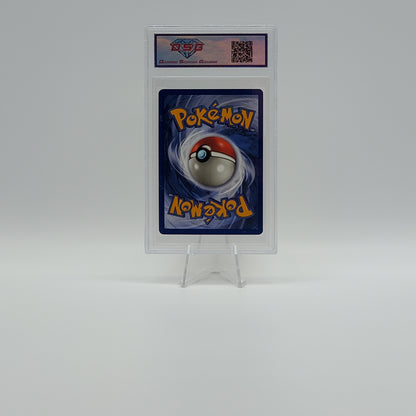 1999 - POKEMON - BASE SET - ZAPDOS - #16 - HOLOGRAPHIC - DSG - MINT 9