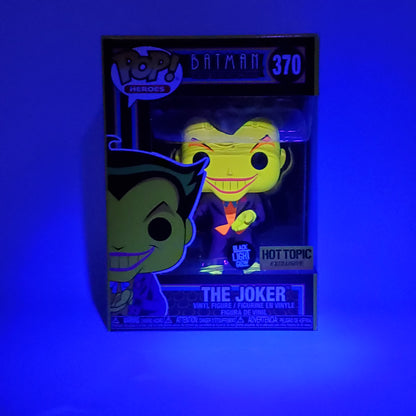 FUNKO POP! - THE JOKER - BLACK LIGHT GLOW - HOT TOPIC EXCLUSIVE