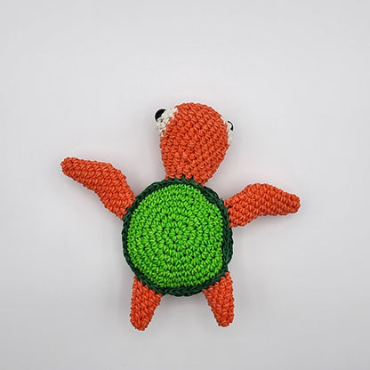 Loomigurumi Sea Turtles with Glow in the Dark Eyes