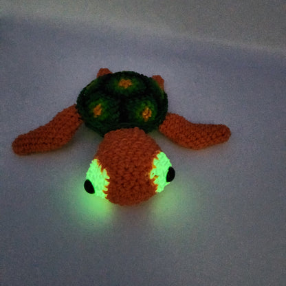 Loomigurumi Sea Turtles with Glow in the Dark Eyes