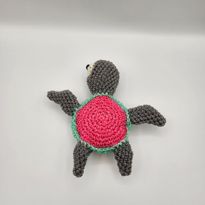 Loomigurumi Sea Turtles with Glow in the Dark Eyes & UV Reactive Shell Bands