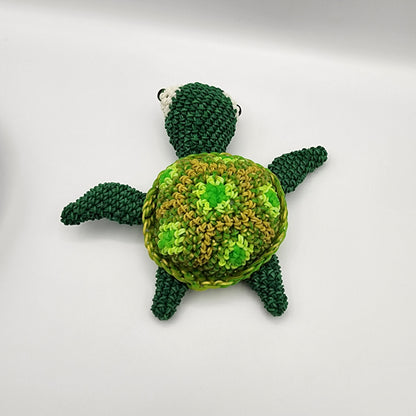 Loomigurumi Sea Turtles with Glow in the Dark Eyes