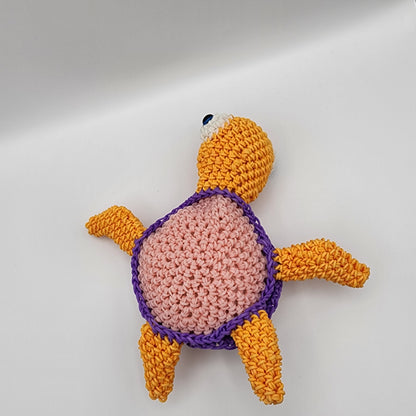 Loomigurumi Sea Turtles with Glow in the Dark Eyes & UV Reactive Shell Bands